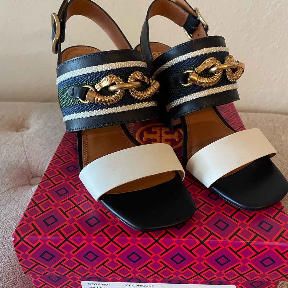 Tory Burch - Jesse Block Heel - Navy Blue and Light Cream